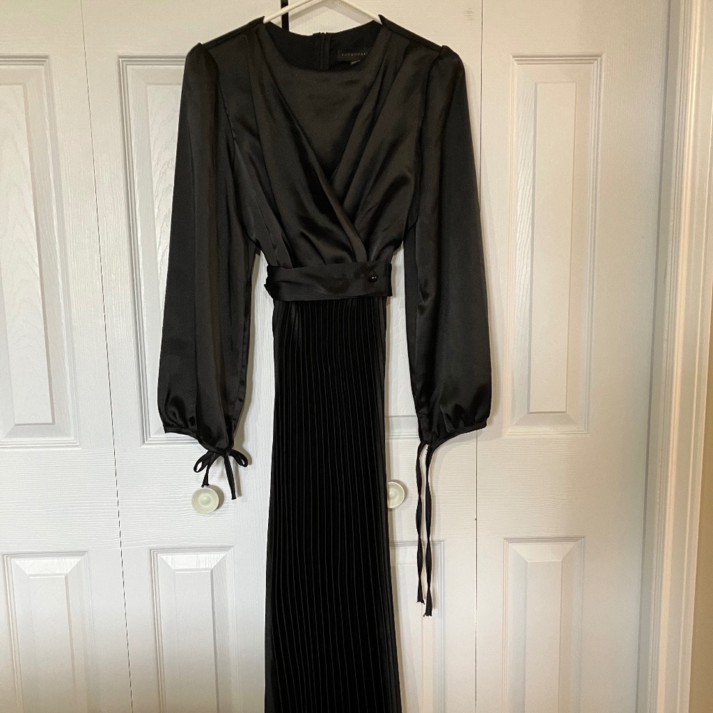 Annah Hariri Pleated Skirt Maxi Dress - Black